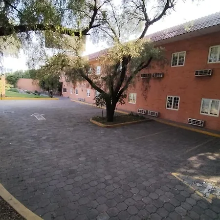 Oliver Inn Tlalnepantla